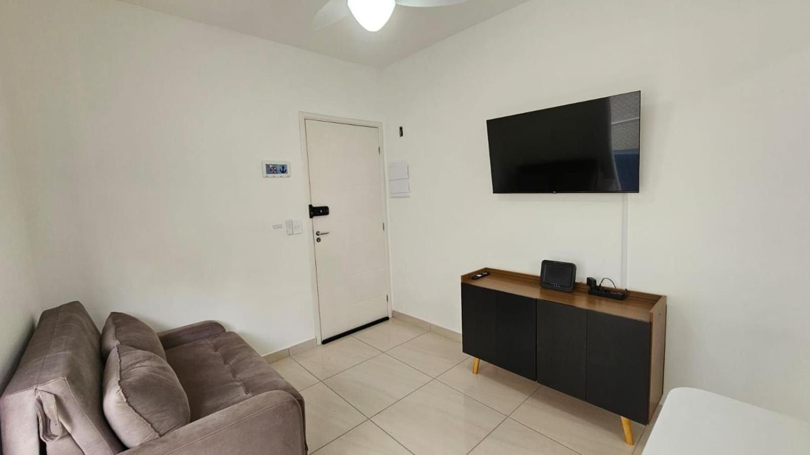 044 Aviacao Beira Mar - 1 Quarto - 10 Metros Da Praia - Wi Fi 300Mbps - Estacionamento Gratuito Praia Grande  Ngoại thất bức ảnh